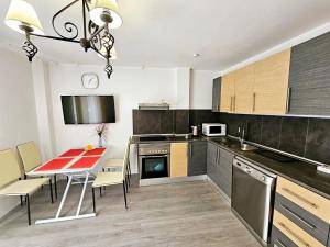 Prodej bytu 3+kk, Santiago del Teide, Španělsko, Plaza de Puerto Santiago, 59 m2