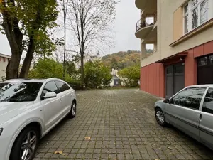 Prodej bytu 2+kk, Karlovy Vary, Poděbradská, 80 m2