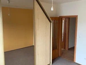 Prodej bytu 3+kk, Karlovy Vary, Waldertova, 76 m2