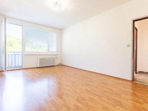 Prodej bytu 2+1, Povrly, Sídliště II, 62 m2