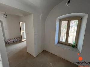 Prodej bytu 2+kk, Kutná Hora, Jungmannovo náměstí, 65 m2