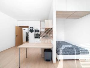 Pronájem bytu 1+kk, Hostivice, Ječná, 32 m2