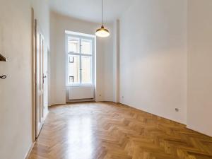 Pronájem bytu 3+kk, Praha - Karlín, Prvního pluku, 62 m2