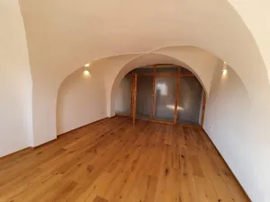 Pronájem bytu 2+1, Jihlava, Masarykovo náměstí, 60 m2