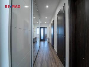 Prodej bytu 3+kk, Praha - Bohnice, Hlivická, 72 m2