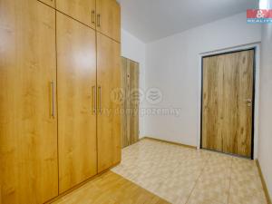 Prodej bytu 2+1, Cheb, Mírová, 52 m2