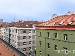 Pronájem bytu 2+kk, Praha - Holešovice, Bubenská, 84 m2