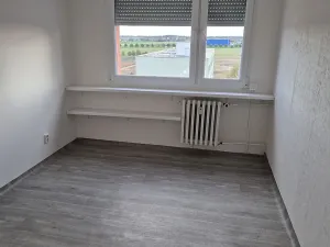 Pronájem bytu 2+kk, Kladno, Na růžovém poli, 40 m2