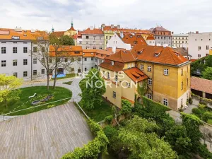 Pronájem bytu 2+kk, Praha - Staré Město, U milosrdných, 37 m2