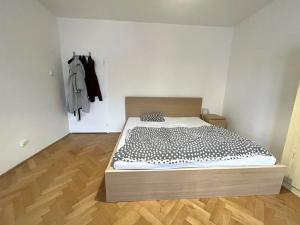 Pronájem bytu 2+kk, Brno, Merhautova, 43 m2