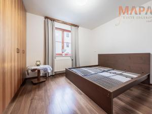 Pronájem bytu 3+kk, Praha - Dejvice, Lindleyova, 79 m2