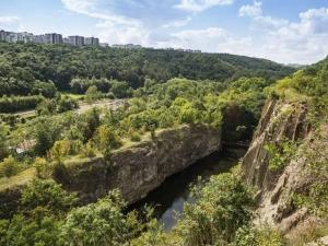 Prodej bytu 1+kk, Praha - Hlubočepy, náměstí Olgy Scheinpflugové, 30 m2