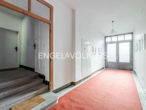 Pronájem bytu 2+kk, Praha - Smíchov, Na pláni, 52 m2