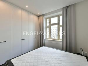 Pronájem bytu 3+kk, Praha - Vinohrady, Laubova, 95 m2