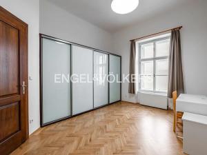 Pronájem bytu 3+kk, Praha - Smíchov, Štefánikova, 90 m2