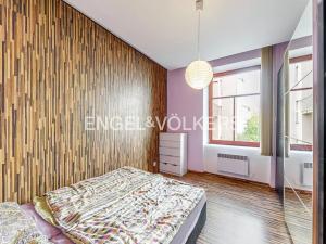 Pronájem bytu 2+kk, Praha - Vršovice, Černomořská, 51 m2