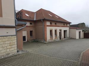 Prodej obchodního prostoru, Čečelice, Všetatská, 650 m2