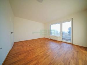 Prodej bytu 1+kk, Praha - Hloubětín, Saarinenova, 35 m2