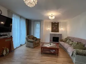 Prodej bytu 3+kk, Karlovy Vary, Pražská silnice, 102 m2