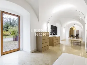 Pronájem bytu 1+kk, Praha - Bubeneč, Mlýnská, 71 m2