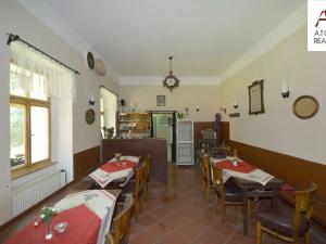 Prodej restaurace, Vidice, 1000 m2