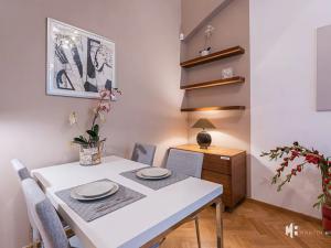 Pronájem bytu 2+kk, Praha - Josefov, Maiselova, 53 m2