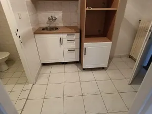 Pronájem bytu 1+kk, Praha - Libeň, U Balabenky, 31 m2