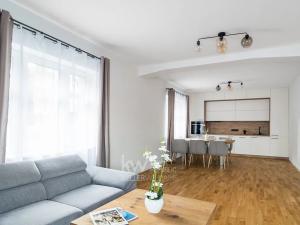 Pronájem bytu 2+kk, Praha - Dejvice, Šlejnická, 70 m2