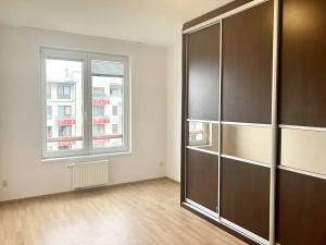 Pronájem bytu 2+kk, Praha - Čakovice, Theinova, 58 m2