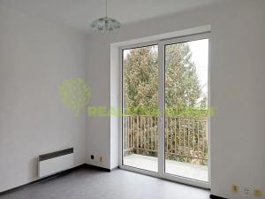 Pronájem bytu 2+kk, Tábor, Šafaříkova, 32 m2