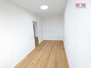 Pronájem bytu 3+1, Lubenec, Pražská, 64 m2