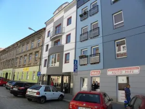 Pronájem obchodního prostoru, Jihlava, Chlumova, 125 m2