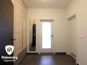 Pronájem bytu 1+kk, Praha - Letňany, Škrábkových, 34 m2