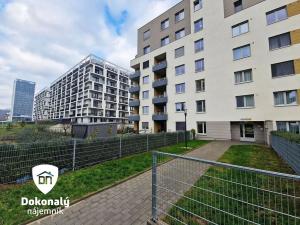 Pronájem bytu 2+kk, Praha - Vysočany, Svatošových, 53 m2