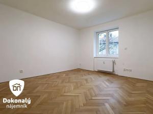 Pronájem bytu 2+1, Kralupy nad Vltavou, třída Legií, 50 m2