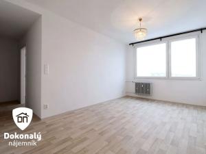 Pronájem bytu 2+kk, Praha - Kobylisy, Třebenická, 40 m2