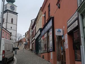 Pronájem obchodního prostoru, Třebíč, Hasskova, 100 m2