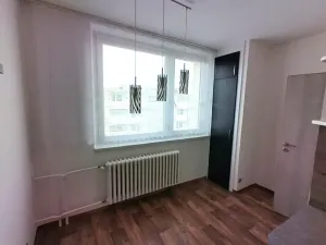 Prodej bytu 3+1, Vizovice, Růžová, 77 m2