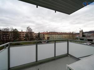 Prodej bytu 2+1, Hranice, Obránců míru, 60 m2