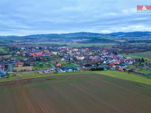 Prodej pozemku pro bydlení, Chrastavice, 927 m2