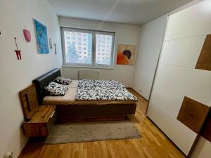 Pronájem bytu 2+kk, Praha - Letňany, Chlebovická, 64 m2