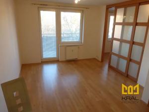 Pronájem bytu 2+kk, Praha - Záběhlice, Ve slatinách, 45 m2