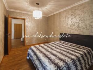 Pronájem bytu 4+kk, Praha - Dejvice, Matějská, 106 m2