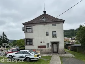 Prodej podílu rodinného domu, Libá, 175 m2