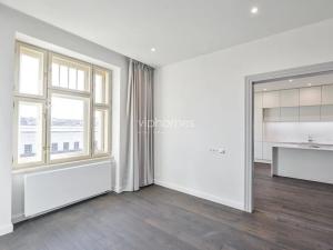 Pronájem bytu 4+kk, Praha - Vinohrady, Laubova, 142 m2