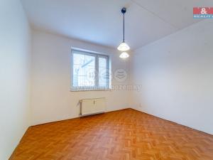 Pronájem bytu 2+kk, Mariánské Lázně - Úšovice, Kubelíkova, 55 m2