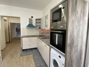 Pronájem bytu 3+kk, Praha - Smíchov, Ke Koulce, 44 m2