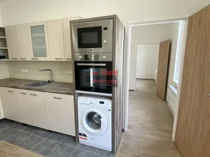 Pronájem bytu 3+kk, Praha - Smíchov, Ke Koulce, 44 m2