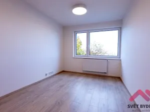 Pronájem bytu 2+kk, Praha - Řepy, Laudova, 44 m2