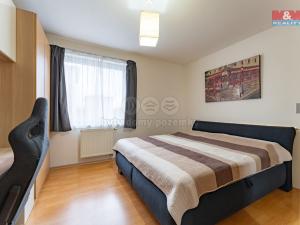 Prodej bytu 3+kk, Praha, Rýnská, 74 m2